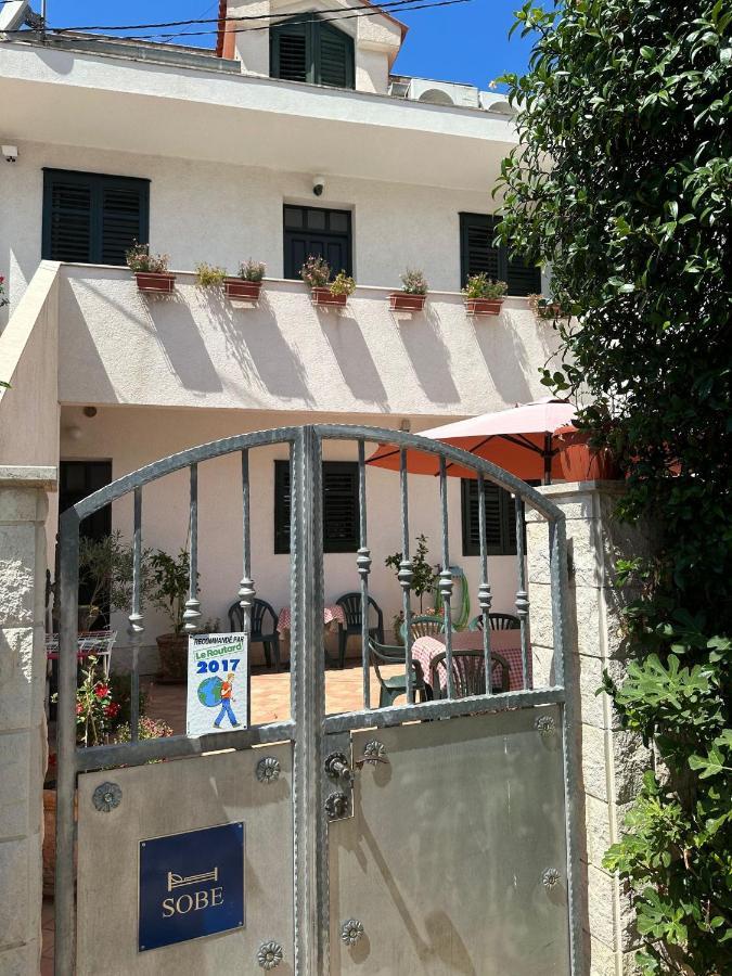 Longa Rooms Šibenik Exteriör bild